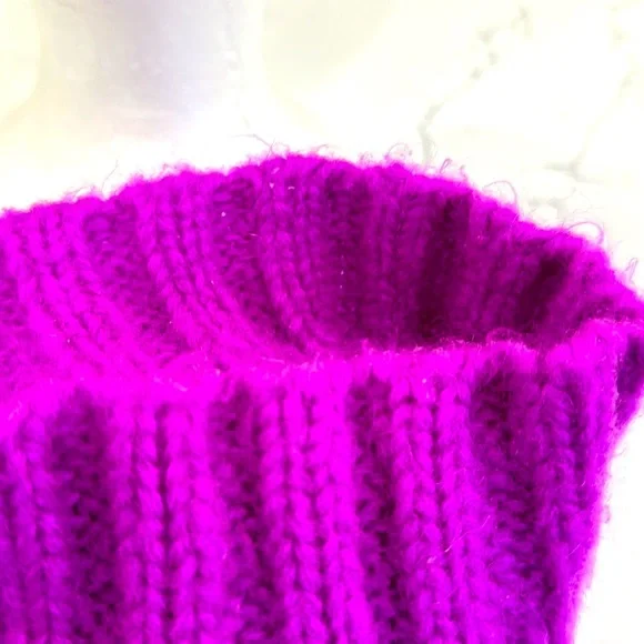 GUC Girls Children’s Place Winter Pom Pom Slouchy Hat. - Picture 6 of 6